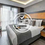 No12 Sultanahmet Szálloda 4*
